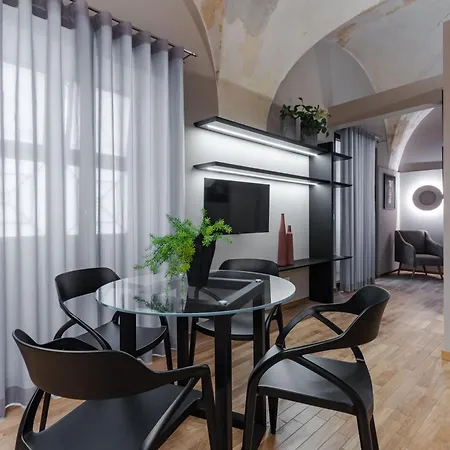 Ferrini - Le Concerie 아파트 *